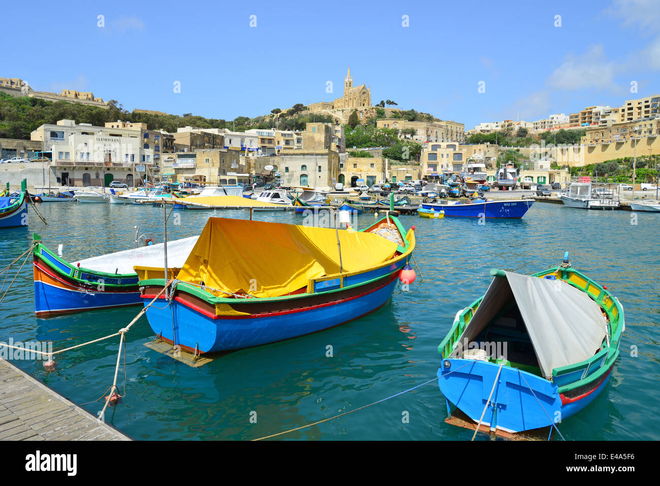 Luzzu boat in Mġarr Harbour, Mġarr, Gozo (Għawdex), Gozo and Comino District, Gozo Region, Republic of Malta Stock Photo
