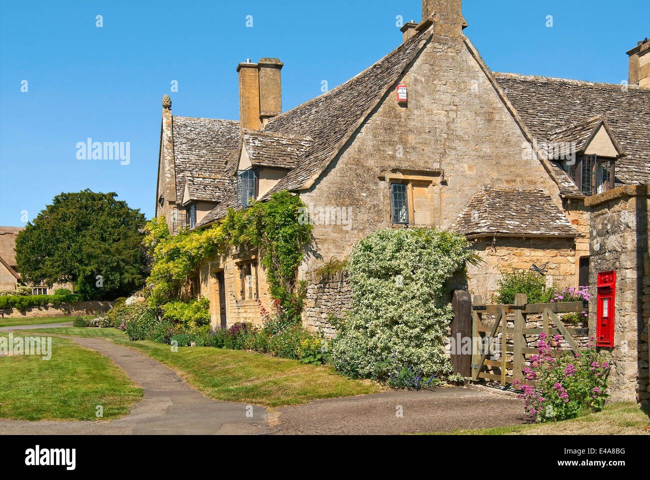 Typical Cotsworld House in Chipping Campden. Chipping Campden is a small market town within the Cotswold district of Gloucesters Stock Photo