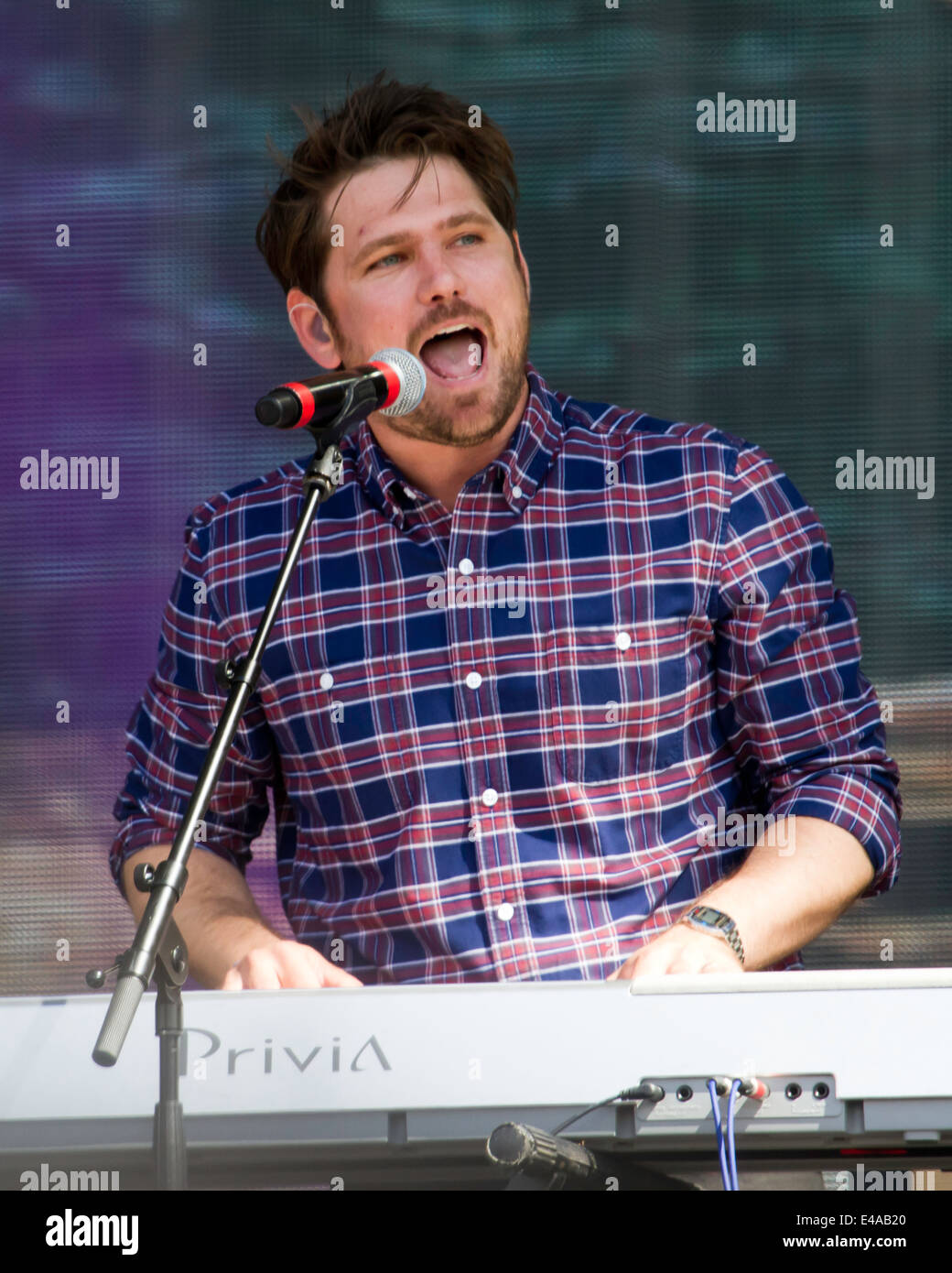Roy Stride of Scouting for Girls performs on stage at British Summer Time Festival at Hyde Park on July 6, 2014 in London, Stock Photo