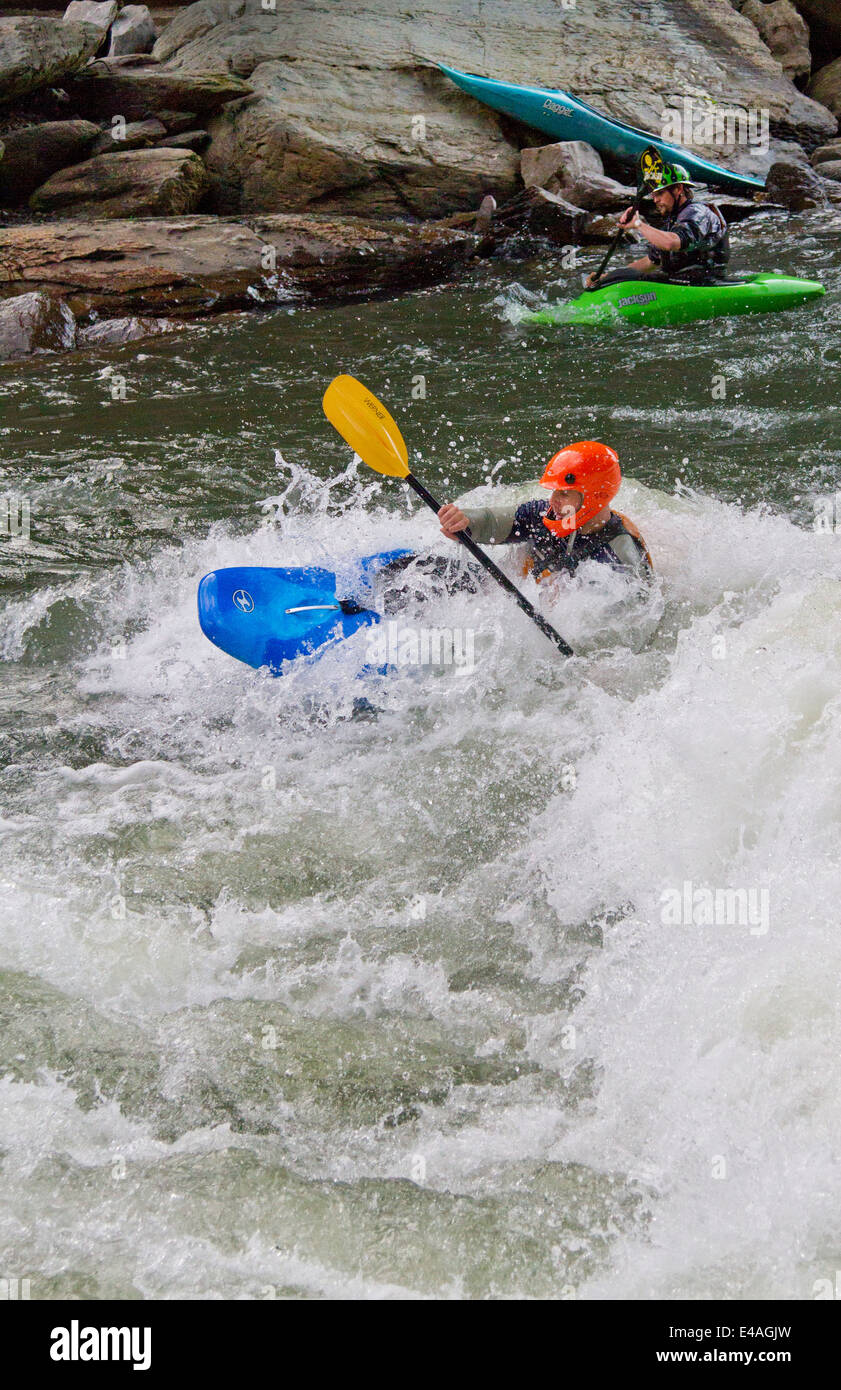 Whitewater kayaker paddling on Ocoee River in Ducktown, Tennessee USA Stock Photo Alamy