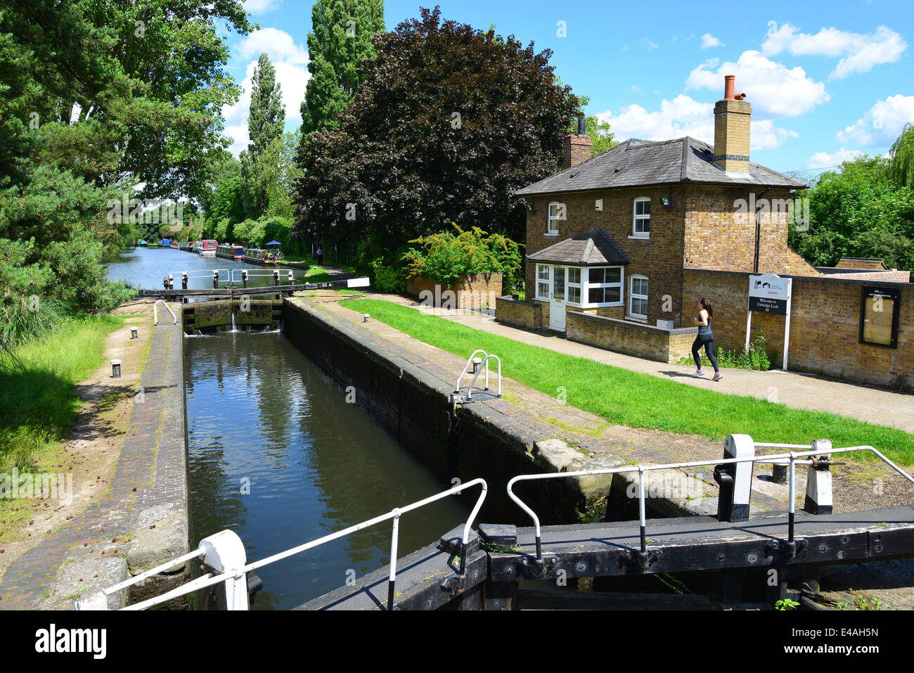 Uxbridge Lock 88 on The Grand Union Canal, Uxbridge, London Borough of Hillington, Greater London, England, United Kingdom Stock Photo