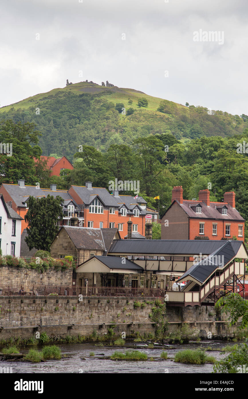 Llangollen railway station with Castle Dinas Bran on the distant