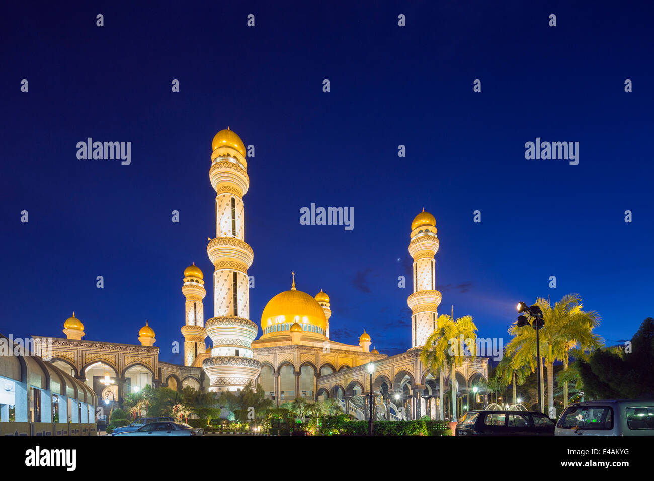 South East Asia, Kingdom of Brunei, Bandar Seri Begawan, Jame'asr Hassanal Bolkiah Mosque Stock Photo