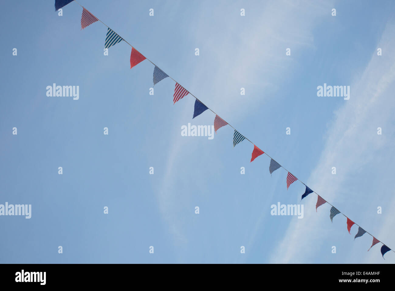 Red white and blue bunting hi-res stock photography and images - Alamy
