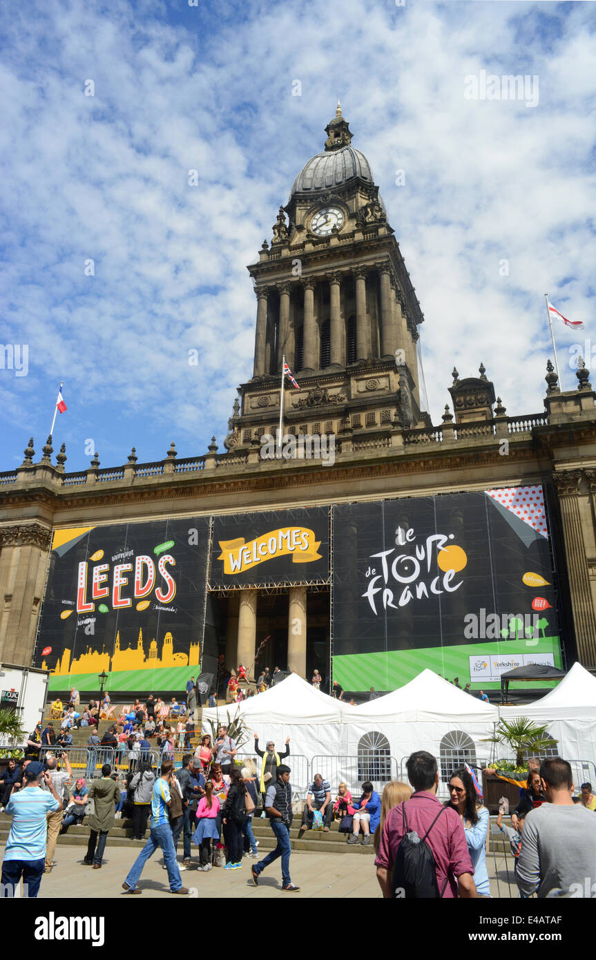 spectators watching the start of the tour de france on the steps of leeds town hall Yorkshire United Kingdom Stock Photo