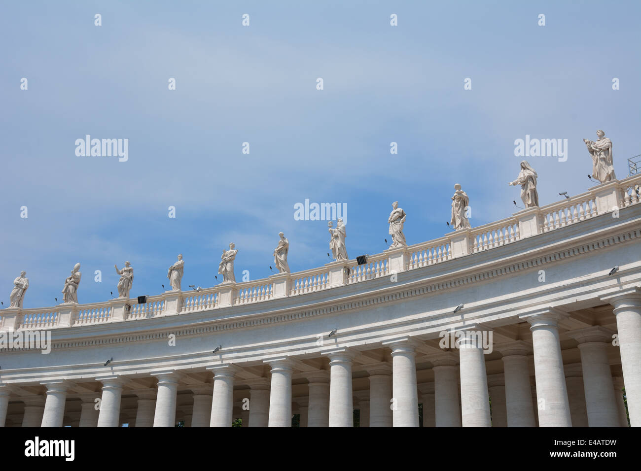 Statues, St Peters Square, Vatican City,Rome,Italy Stock Photo Alamy
