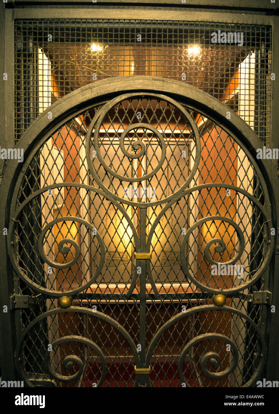 1920s Art Deco Hotel High Resolution Stock Photography and Images - Alamy