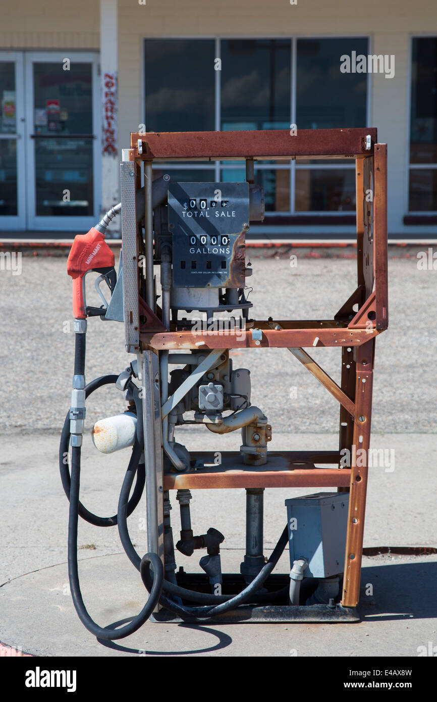 Fuel pump store hires stock photography and images Alamy
