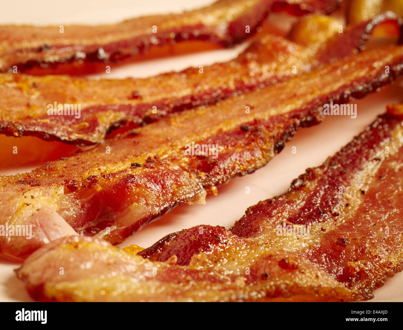 cooked bacon strips Stock Photo Alamy