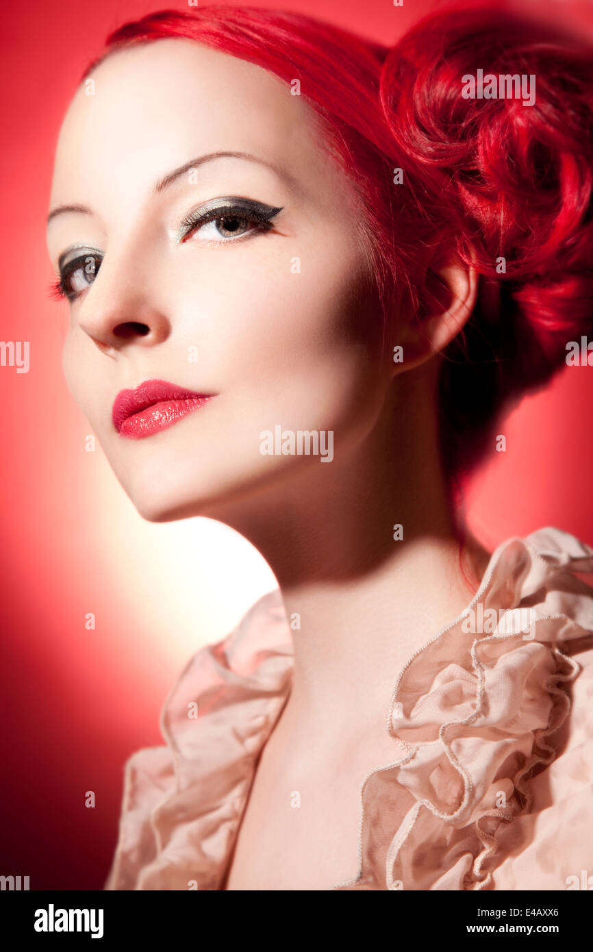  Beautiful, elegant woman Stock Photo - Alamy