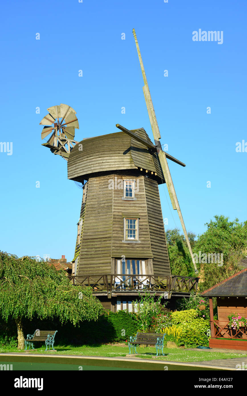 The Wraysbury Windmill, Wraysbury, Berkshire, England, United Kingdom Stock Photo