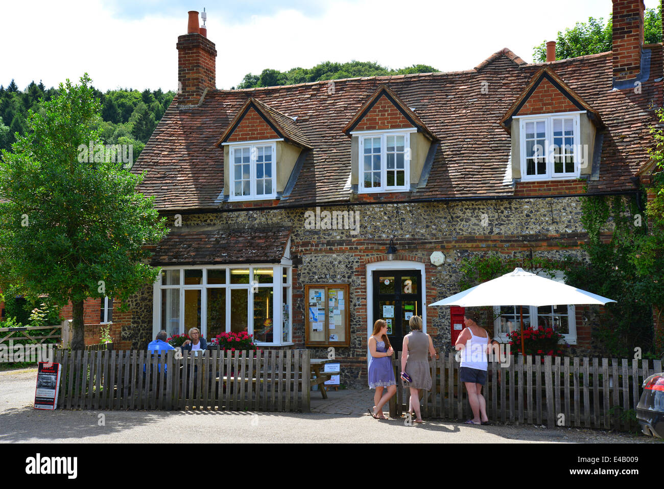 Hambleden Village Store (Old Post Office), Pheasant's Hill Frieth