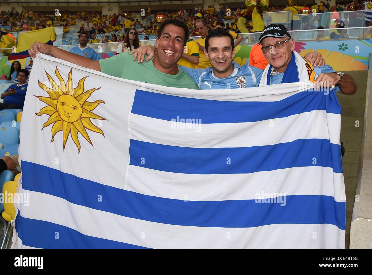 Page 13 World Cup Song High Resolution Stock Photography And Images Alamy
