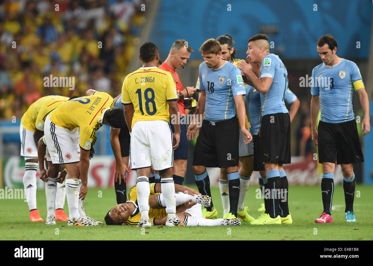 Rio De Janeiro, Brazil. 28th June, 2014. Teofilo Gutierrez (COL) Football/Soccer : Teofilo Gutierrez Colombia lies on the pitch during the FIFA World Cup Brazil 2014 Round of 16 match between Colombia 2-0 Uruguay at Estadio do Maracana in Rio De Janeiro, Brazil . © SONG Seak-In/AFLO/Alamy Live News Stock Photo