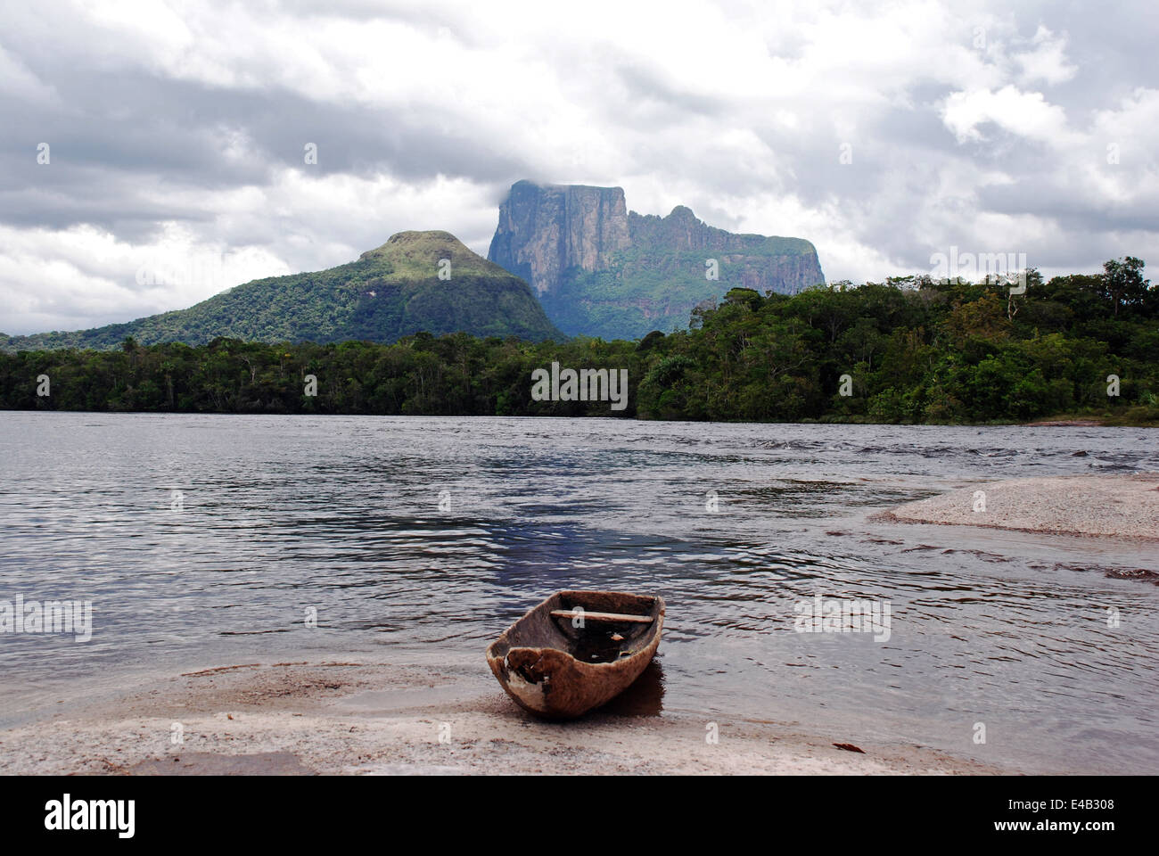 Autana Tepui, Amazonas state, Venezuela Stock Photo