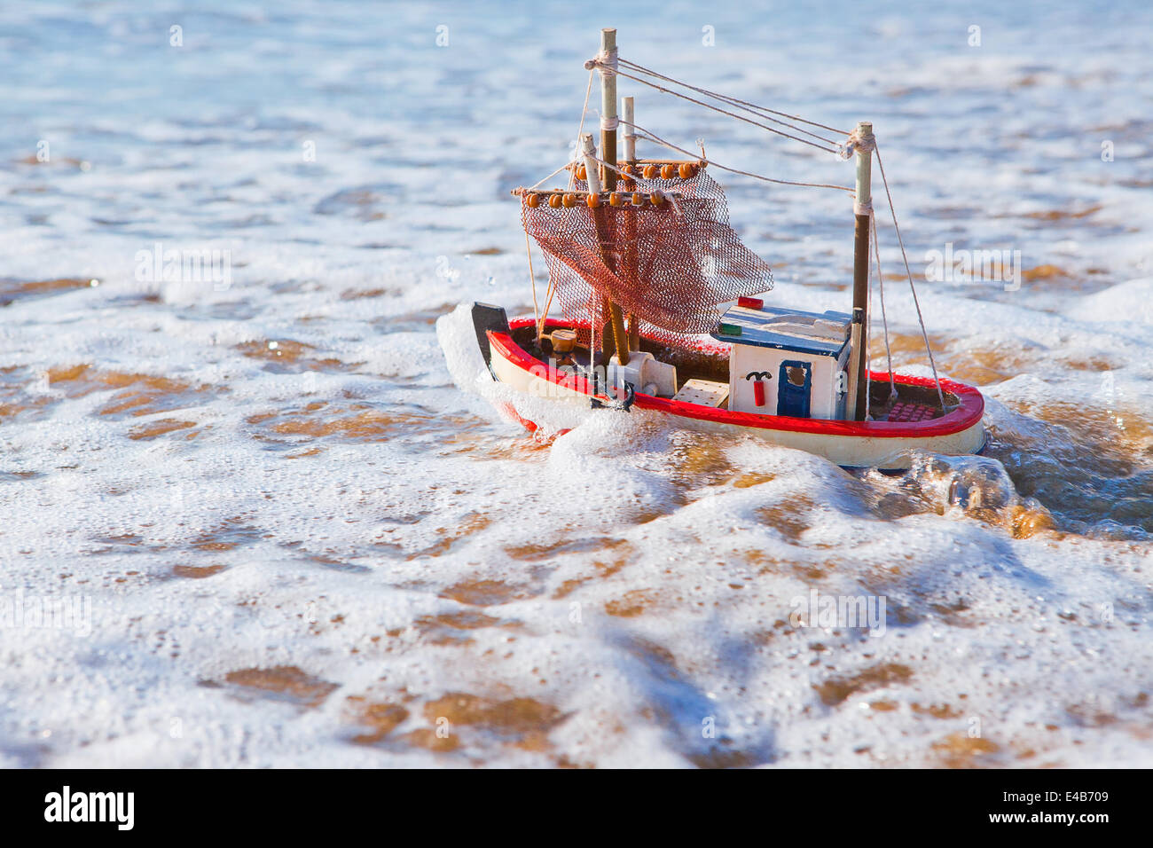 sandy boat toy