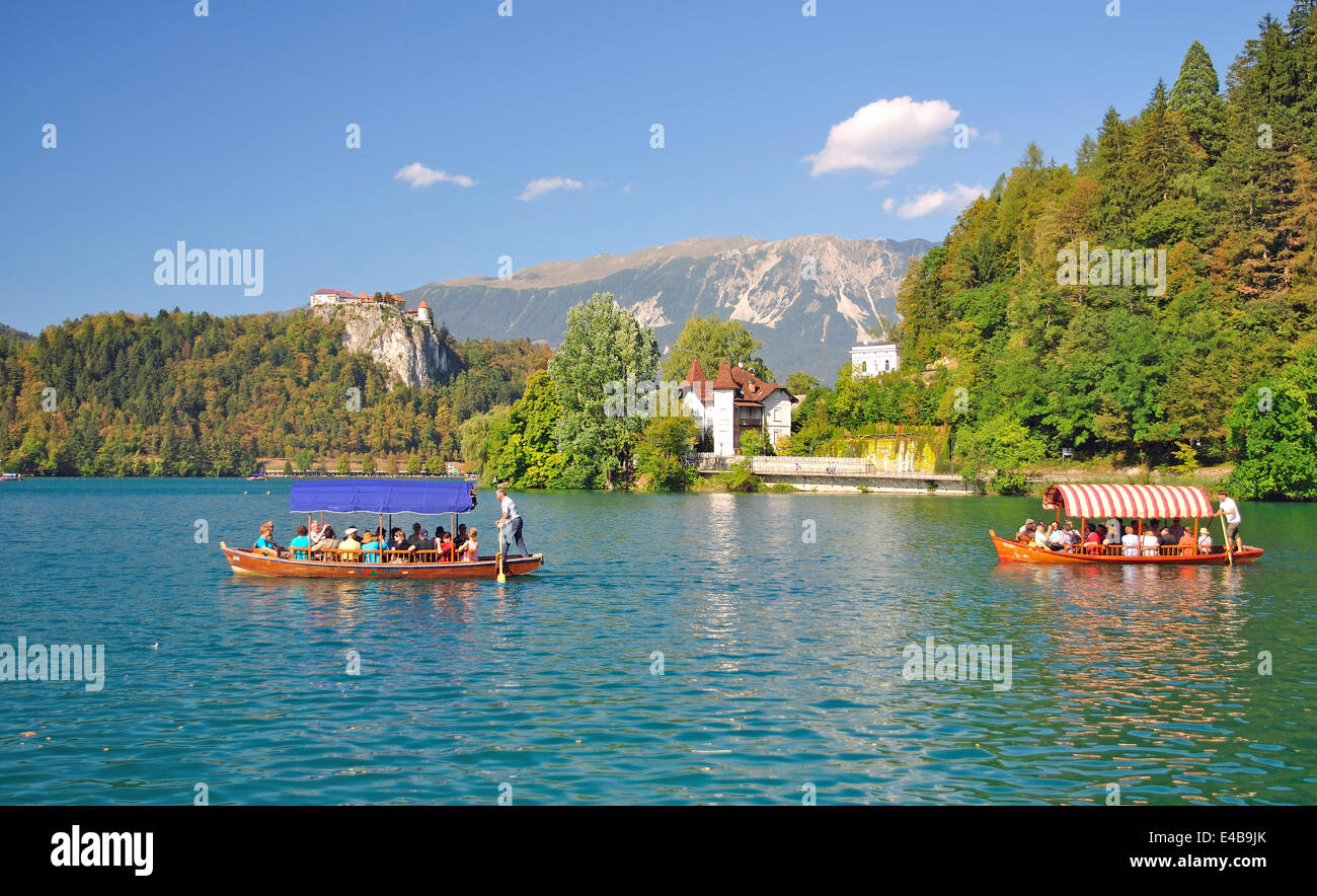 Holzboot fest hi-res stock photography and images - Alamy Holzboot fest hi-res stock photography and images - Alamy