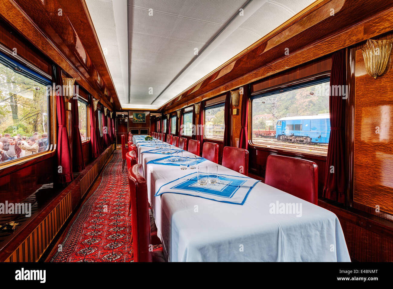interior of luxury old train carriage Stock Photo - Alamy