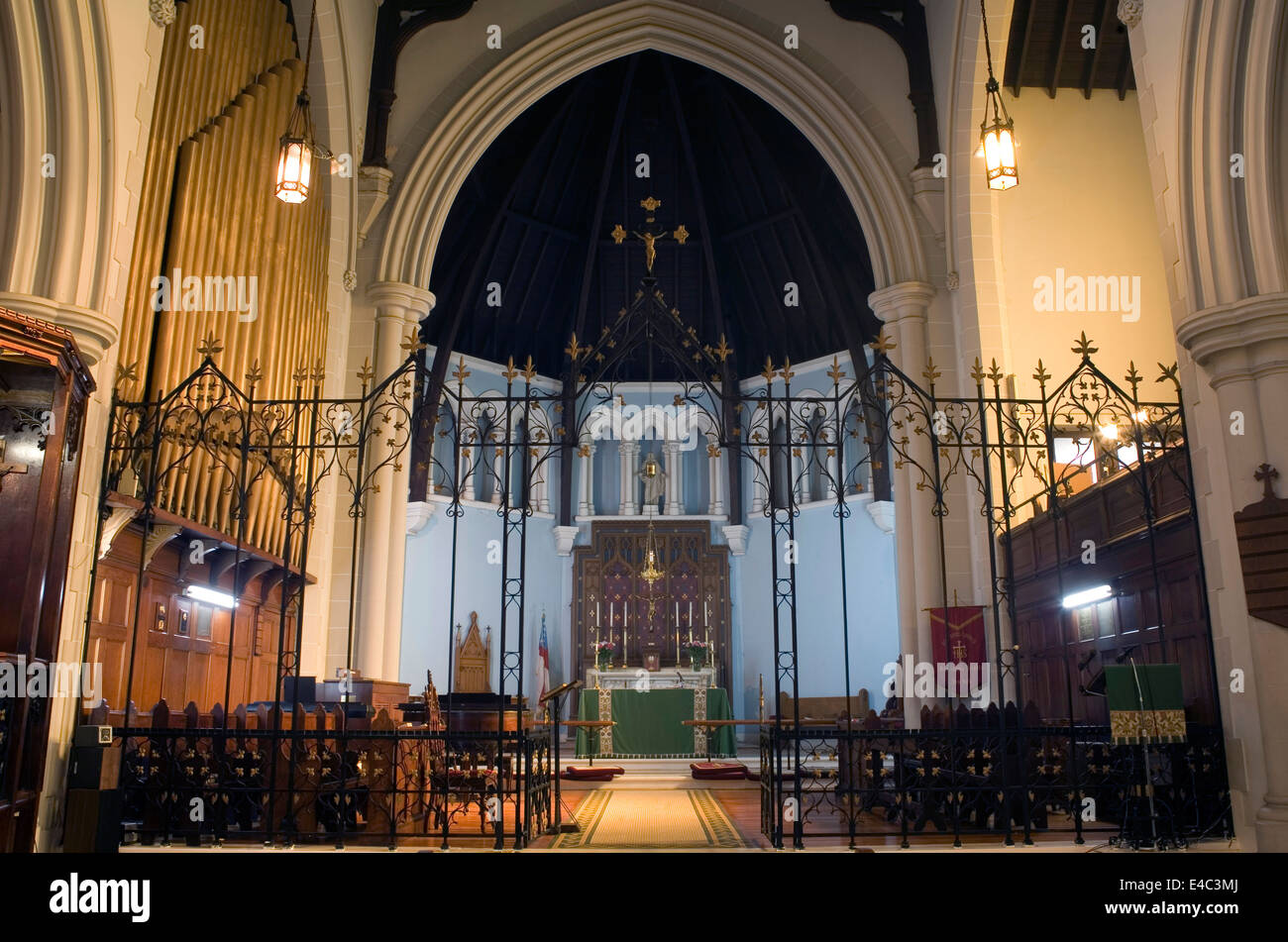 NEW YORK, NEW YORK OCTOBER 19 Interior of Holyrood Church Iglesia
