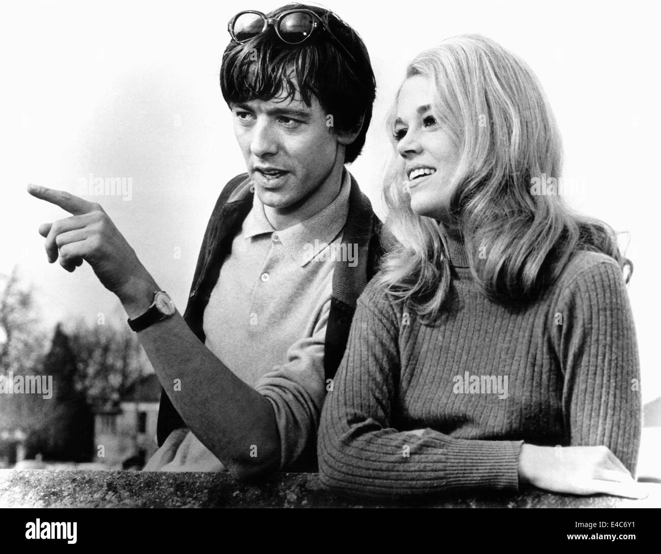 Peter McEnery, Jane Fonda, on-set of the Film, 'The Game is Over' (aka La Curee), 1966 Stock Photo