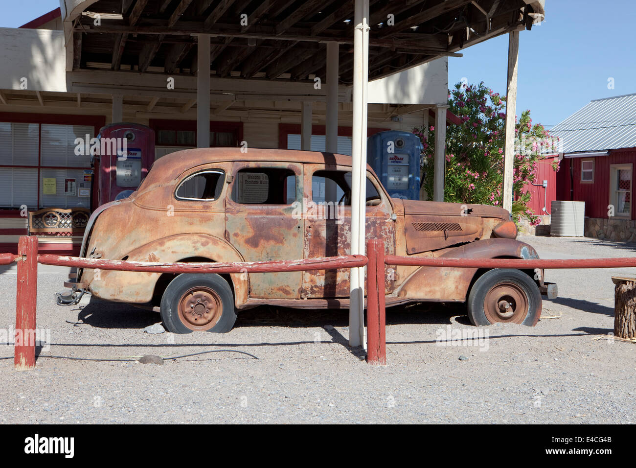 Abandoned Gas Station, Shoshone, California, USA Stock Photo