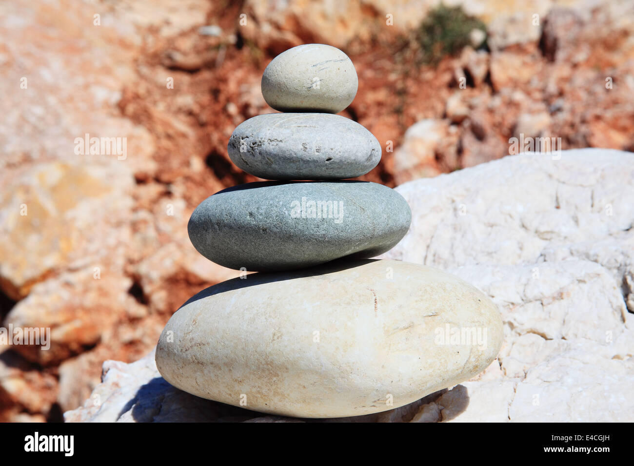 Balanced rocks in a zen-like arrangement Stock Photo