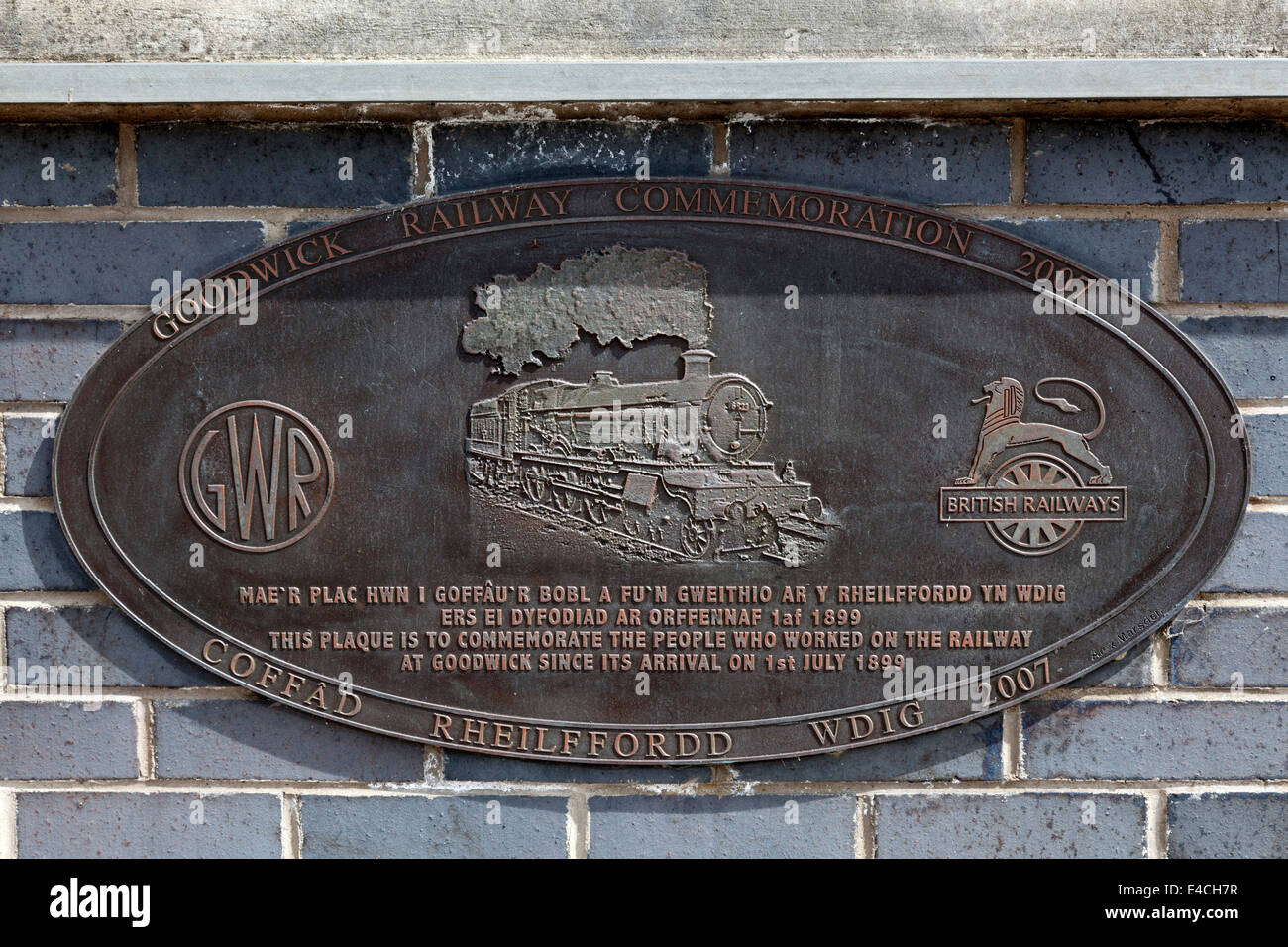 Plaque to commemorate railway workers, Goodwick, Pembrokeshire Stock Photo