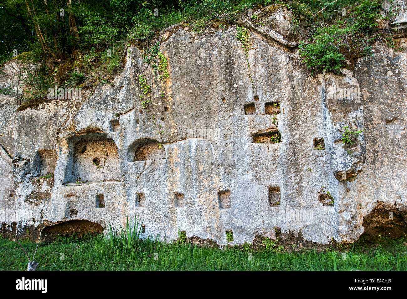 Poster Vintage Les Eyzies Dordogne - Affiche HQ 40x60cm - PostersAndCo
