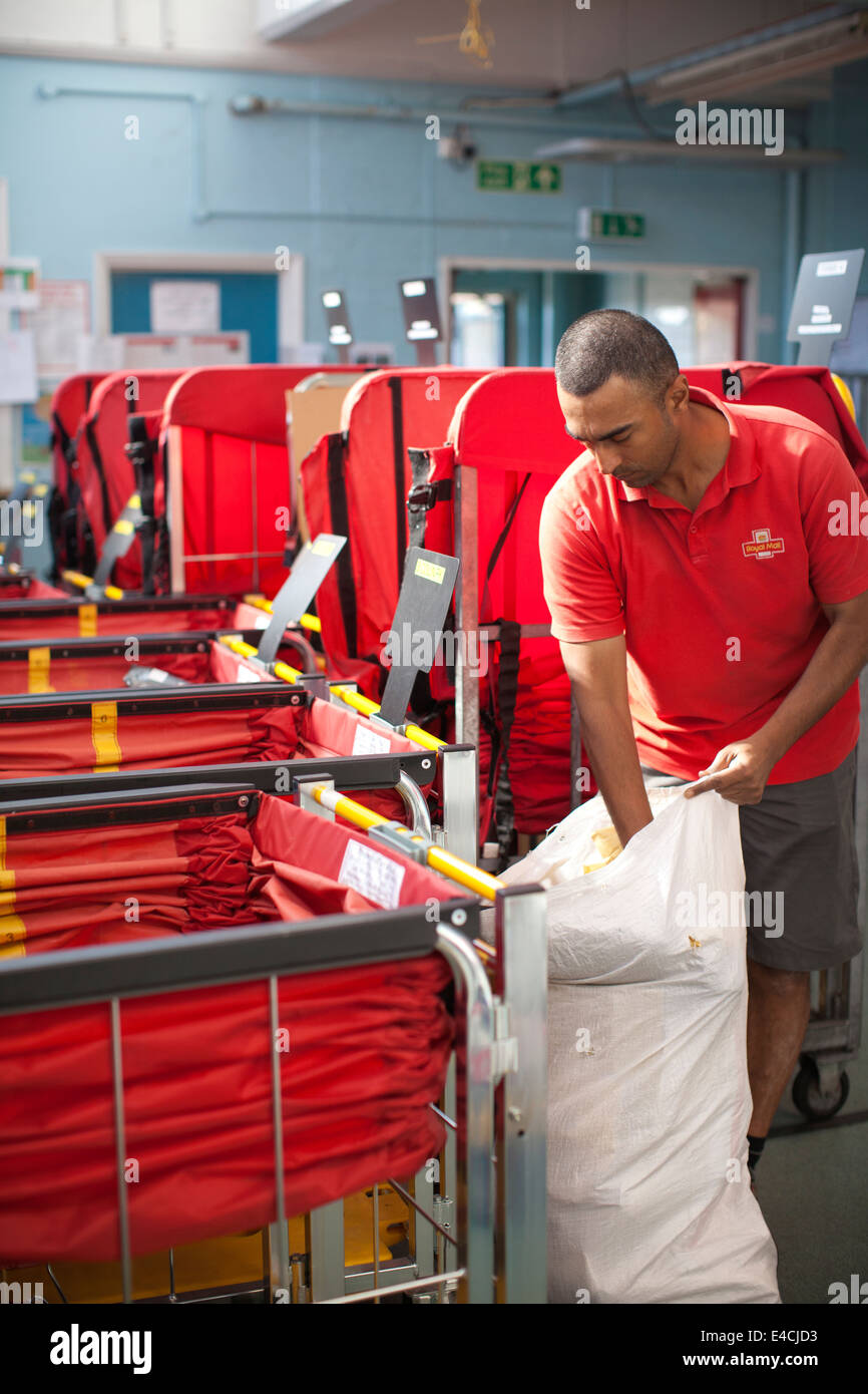 The Hyde Delivery Office, Royal Mail, Post Office delivery station and
