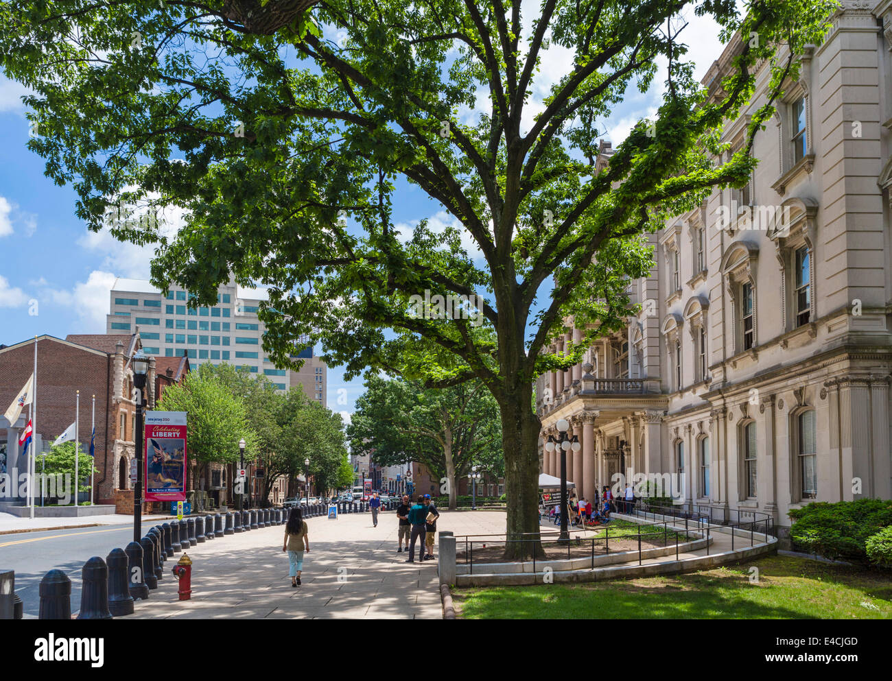 West State Street in front of the New Jersey State House, Trenton, New Jersey, USA Stock Photo