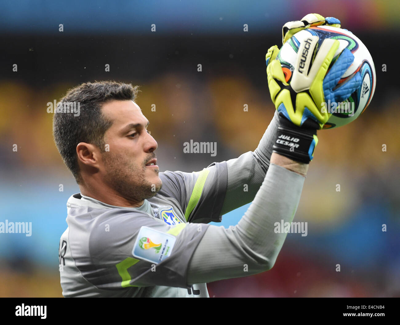 Belo Horizonte, Brazil. 08th July, 2014. Brazil's goalkeeper Julio Cesar in action during the FIFA World Cup 2014 semi-final soccer match between Brazil and Germany at Estadio Mineirao in Belo Horizonte, Brazil, 08 July 2014. Photo: Marcus Brandt/dpa/Alamy Live News Stock Photo