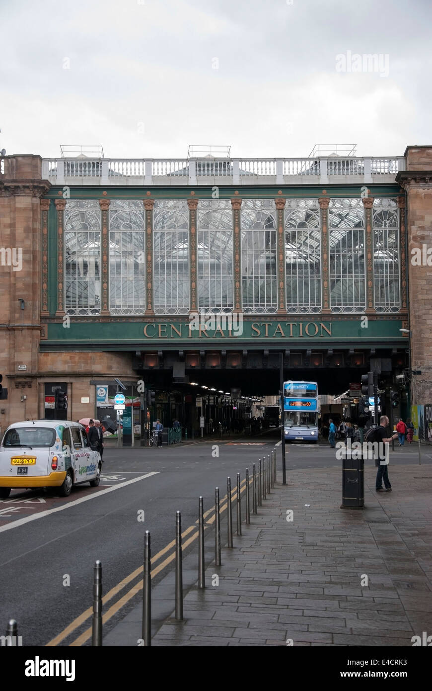 Glasgow Central Railway Station Bridge over Argyle Street Glasgow Stock Photo