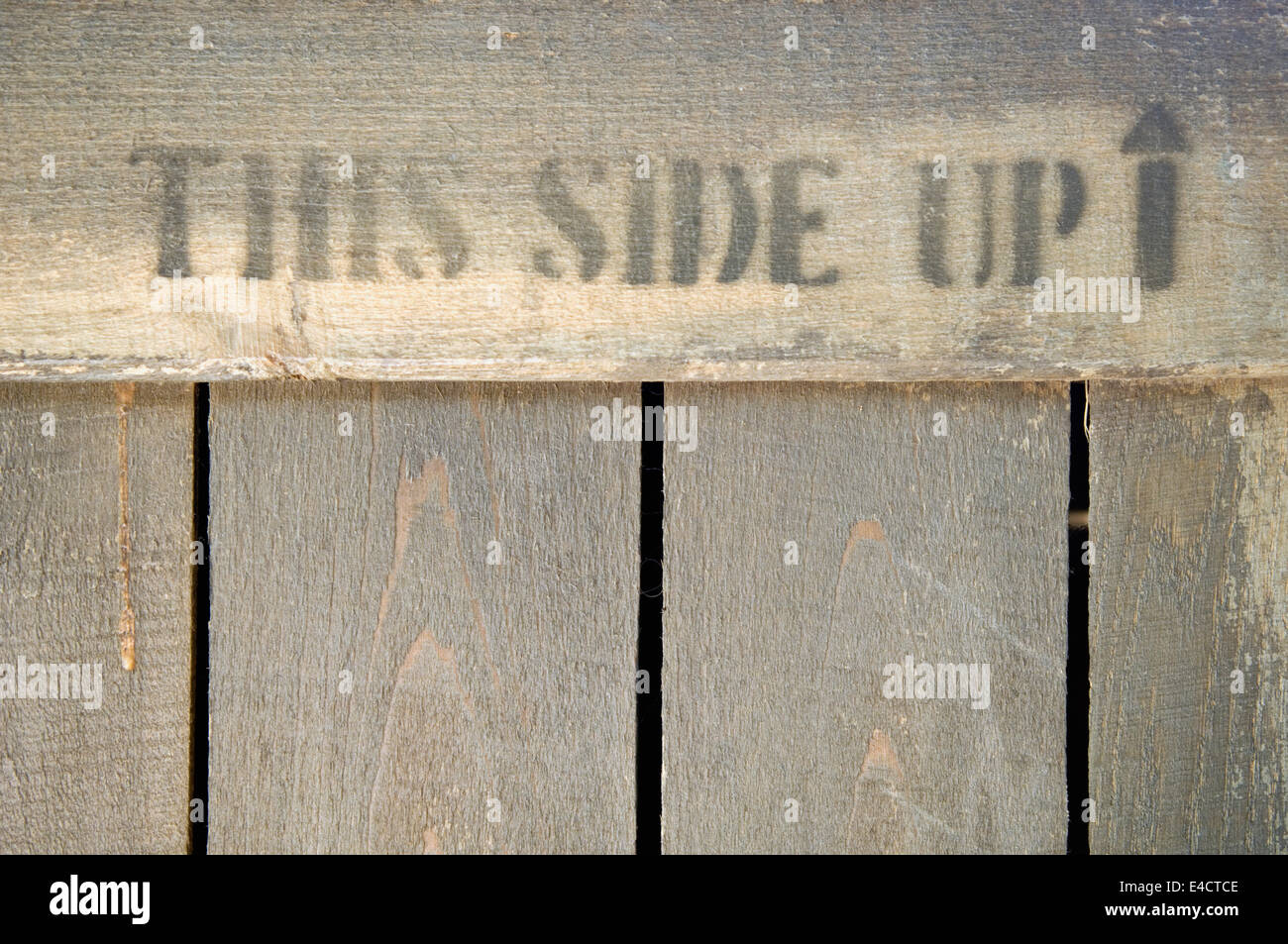 This Side Up Stencilled on Wooden Crate at the Louisville Zoo in Kentucky Stock Photo