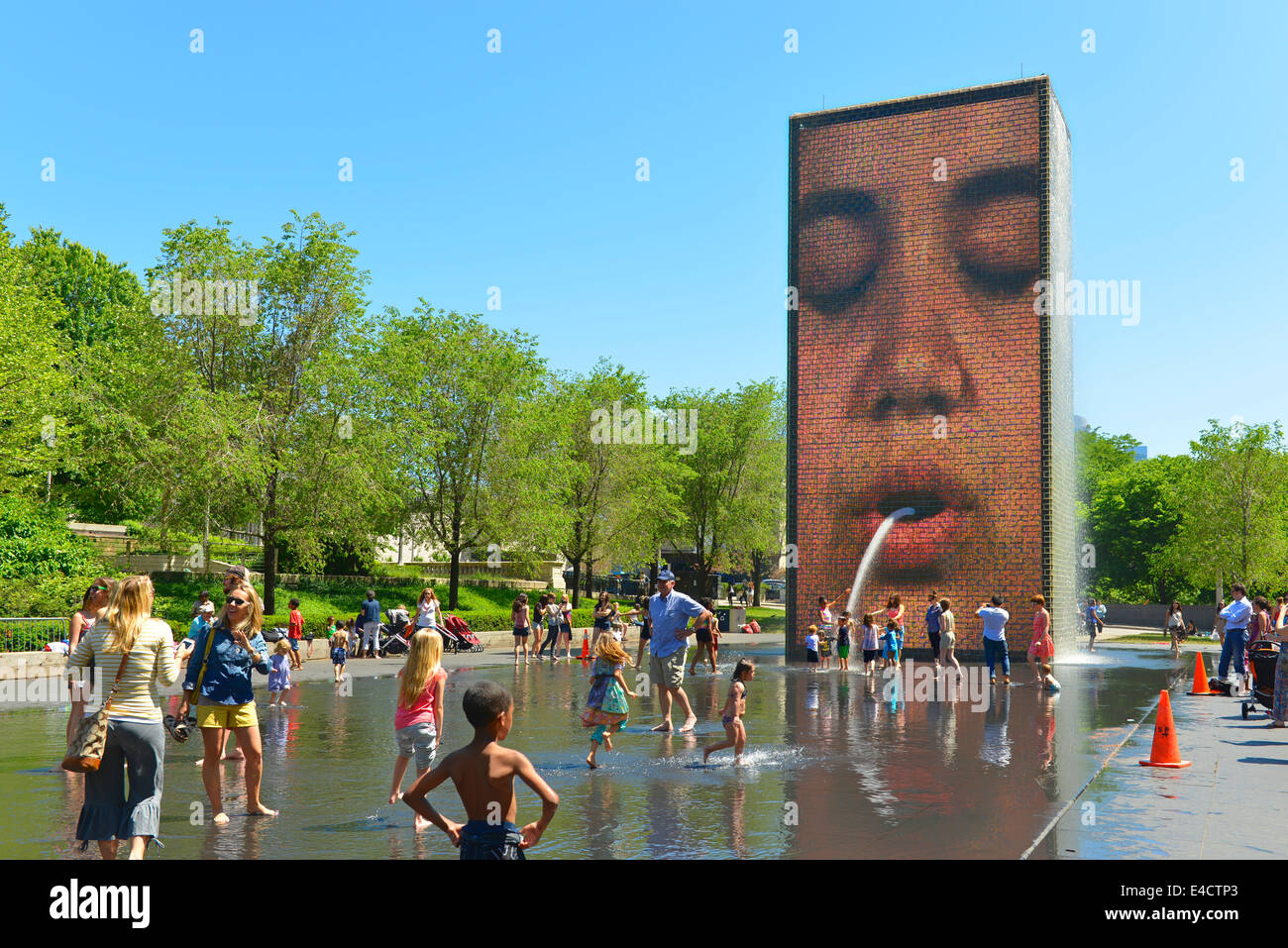 Millennium Park Crown Fountain, Chicago, Illinois Stock Photo Alamy