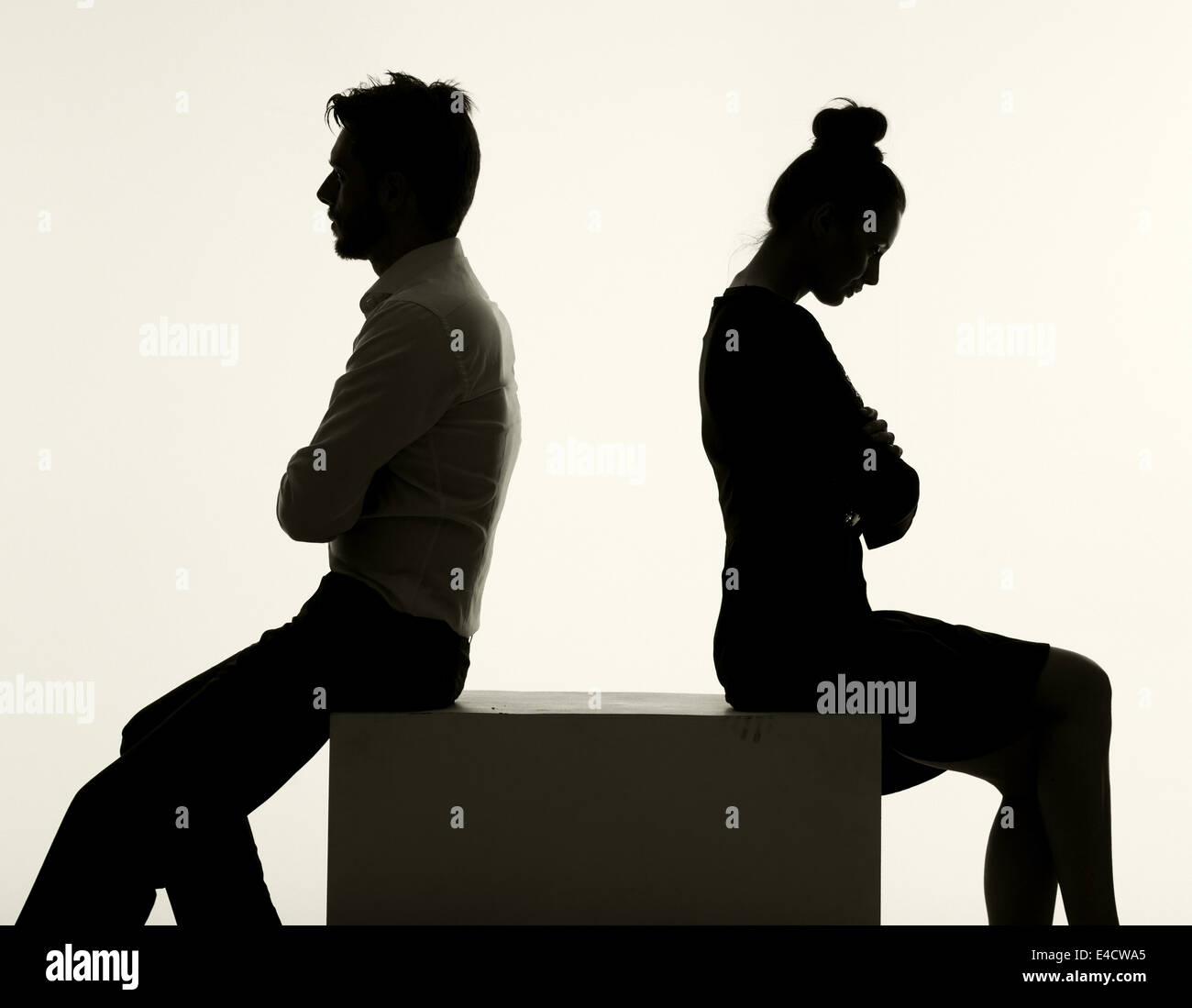 Sad couple and silhouette hi-res stock photography and images - Alamy