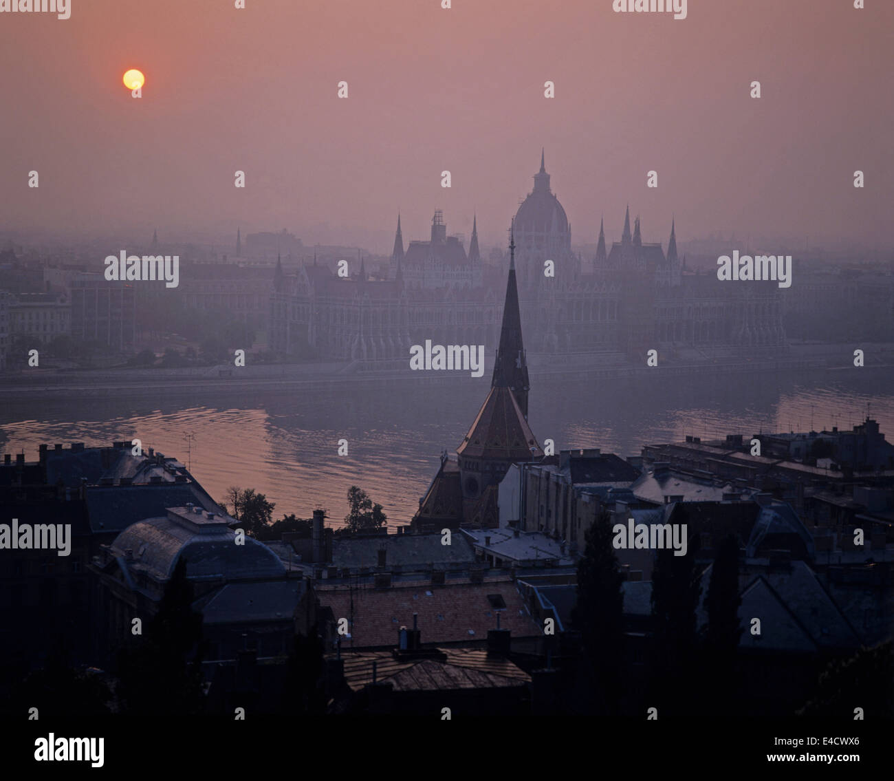Budapest skyline river hi-res stock photography and images - Alamy
