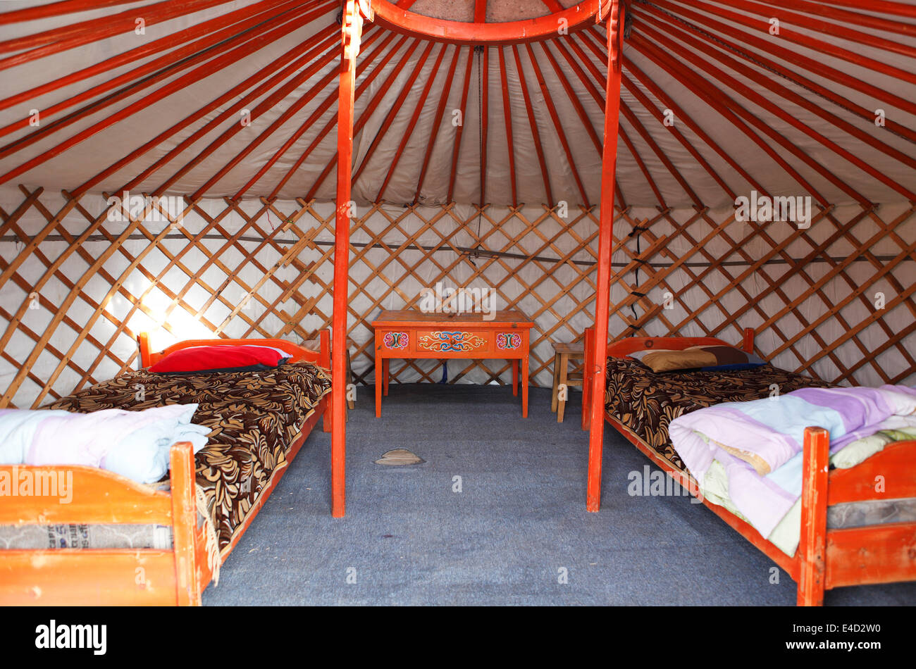 Simple yurt for tourists, interior, Khangai Nuruu Nationalpark, Southern Steppe, Övörkhangai Province, Mongolia Stock Photo