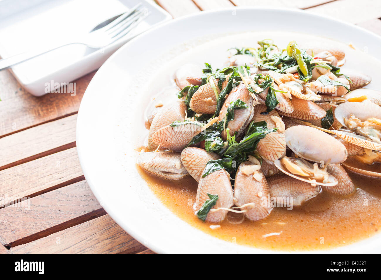 Vegetable stir fry clams hires stock photography and images Alamy