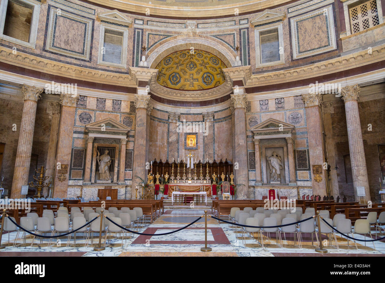 Pantheon, interior with altar, Rome, Lazio, Italy Stock Photo - Alamy