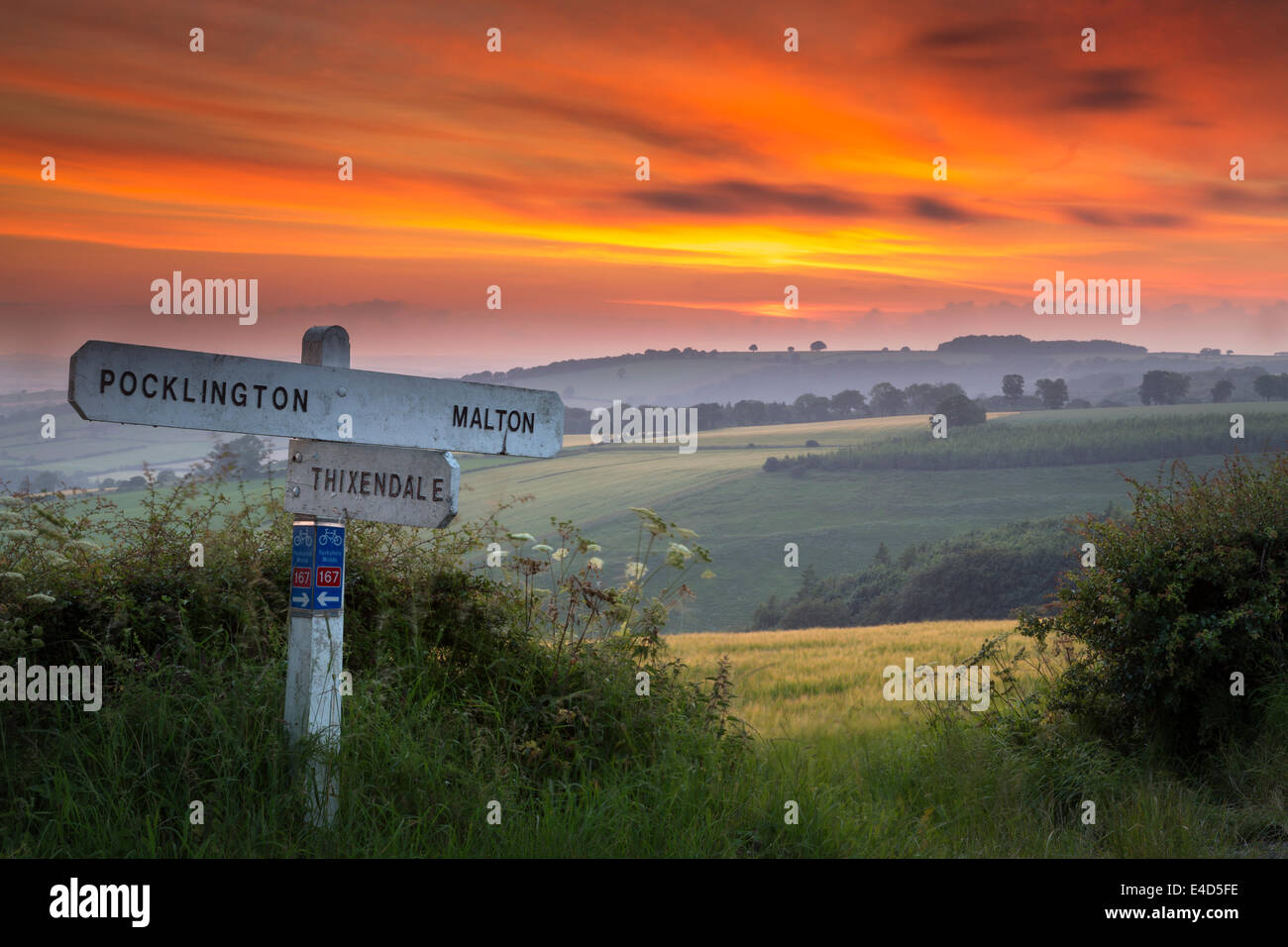 Sunset over the Vale of York from the Yorkshire Wolds in mid-summer. Stock Photo