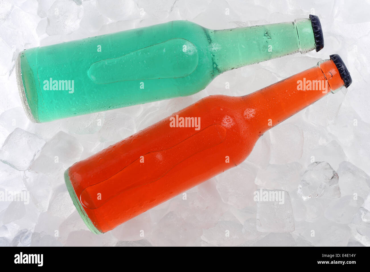 Drinks on ice hires stock photography and images Alamy