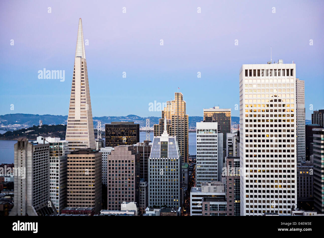  San Francisco cityscape at sunset Stock Photo - Alamy Bildidee 