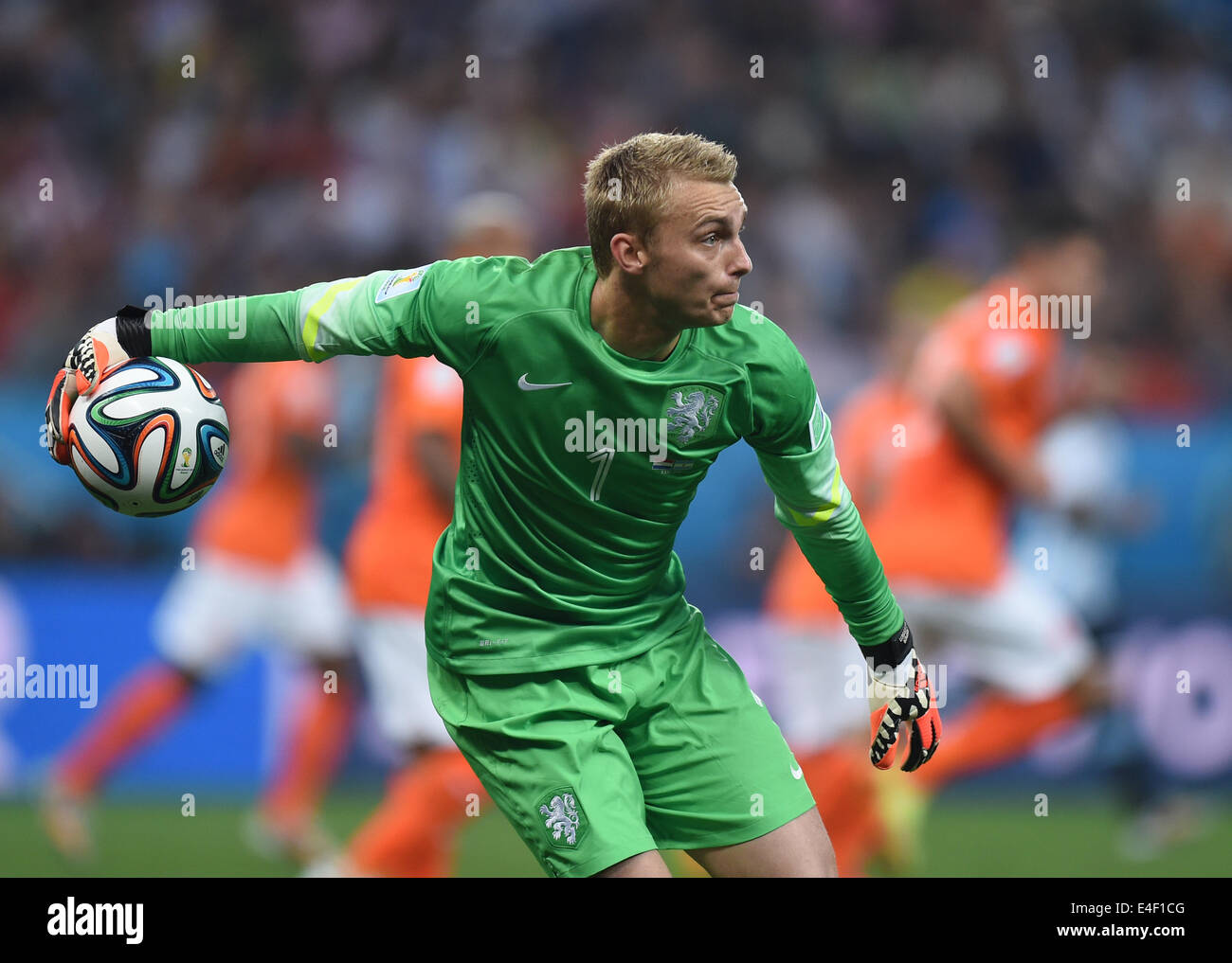 Sao Paulo, Brazil. 09th July, 2014. Goalkeeper Jasper Cillessen of the Netherlands in action during the FIFA World Cup 2014 semi-final soccer match between the Netherlands and Argentina at the Arena Corinthians in Sao Paulo, Brazil, 09 July 2014. Photo: Marius Becker/dpa/Alamy Live News Stock Photo