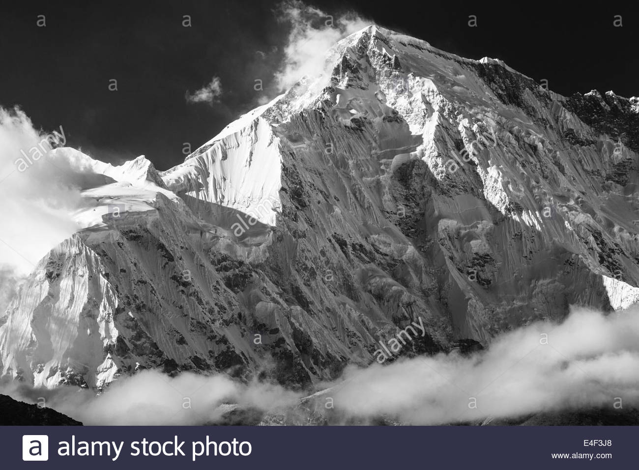 Himalaya Black and White Stock Photos & Images - Alamy