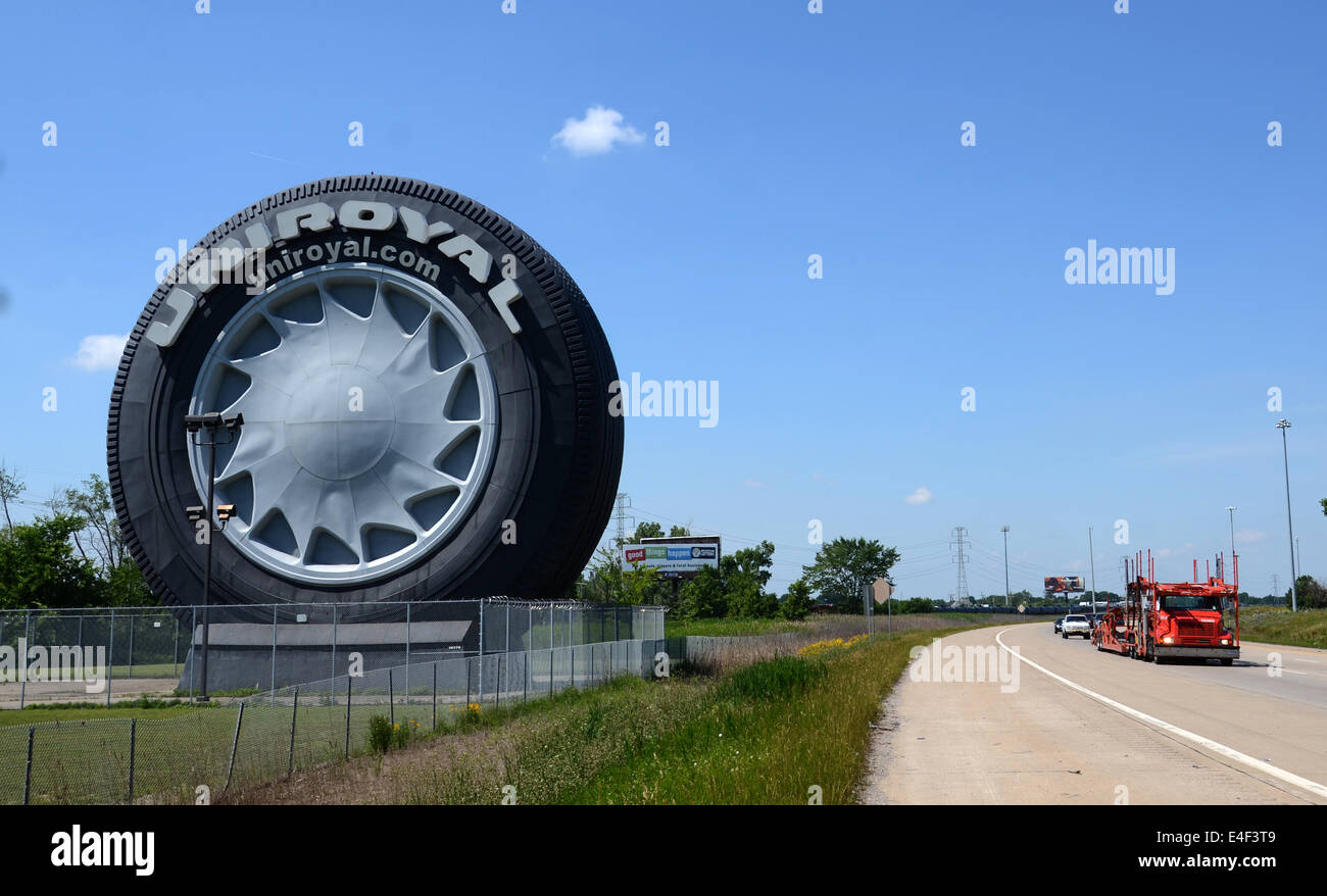 ALLEN PARK, MI - JULY 6: The Uniroyal Giant Tire, off Interstate I-94 near Detroit Metropolitan Airport, is shown here on July 6 Stock Photo