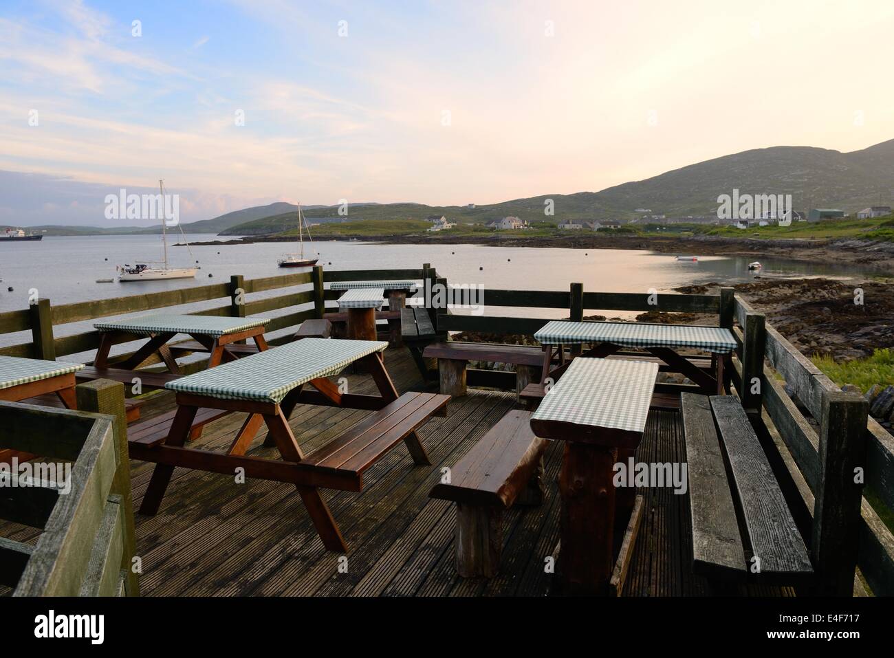 The Deck Cafe overlooking Castlebay on the Isle of Barra, Outer Hebrides, Scotland, UK, Europe. Stock Photo