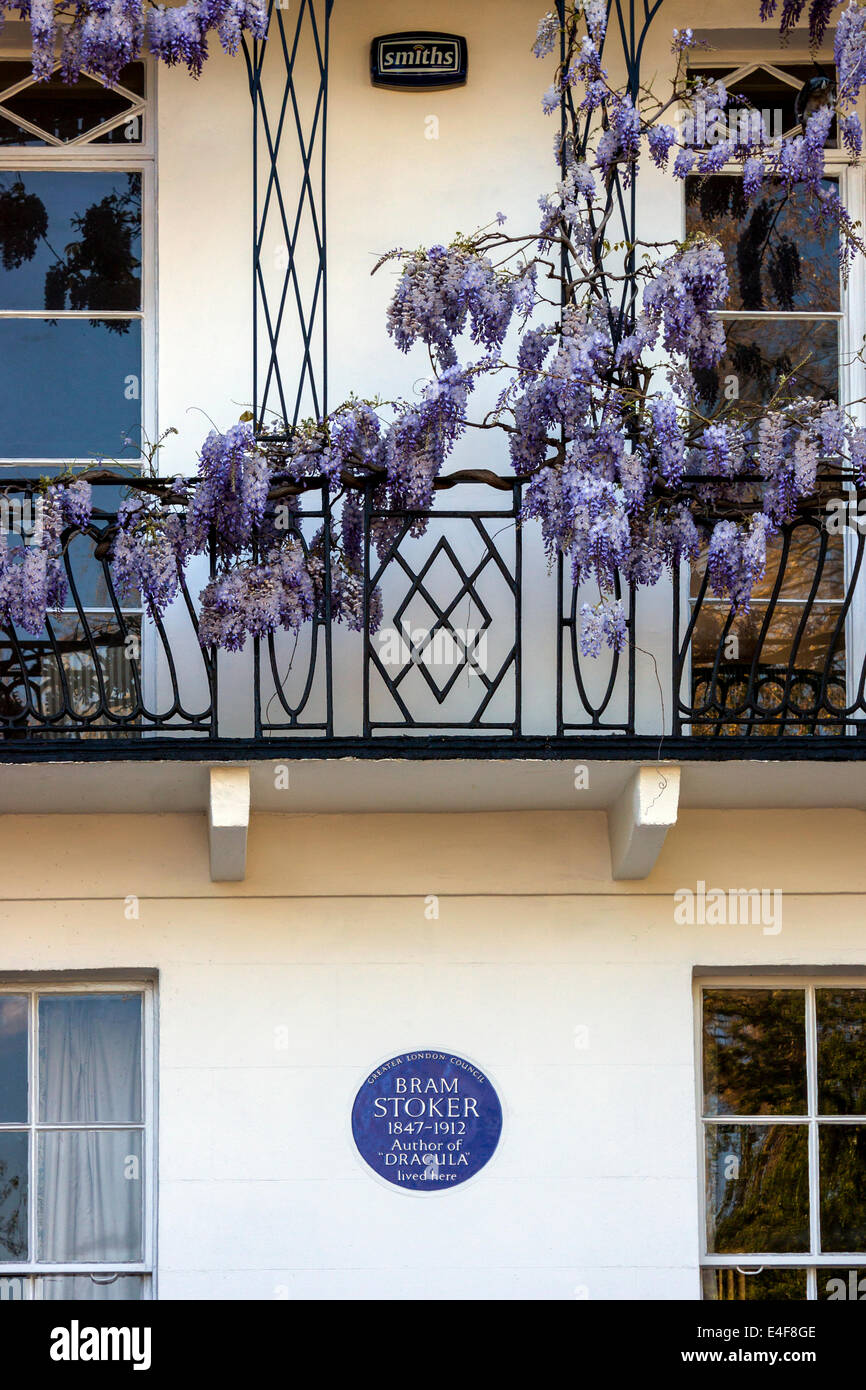 Blue Plaque and former home of Bram Stoker Stock Photo