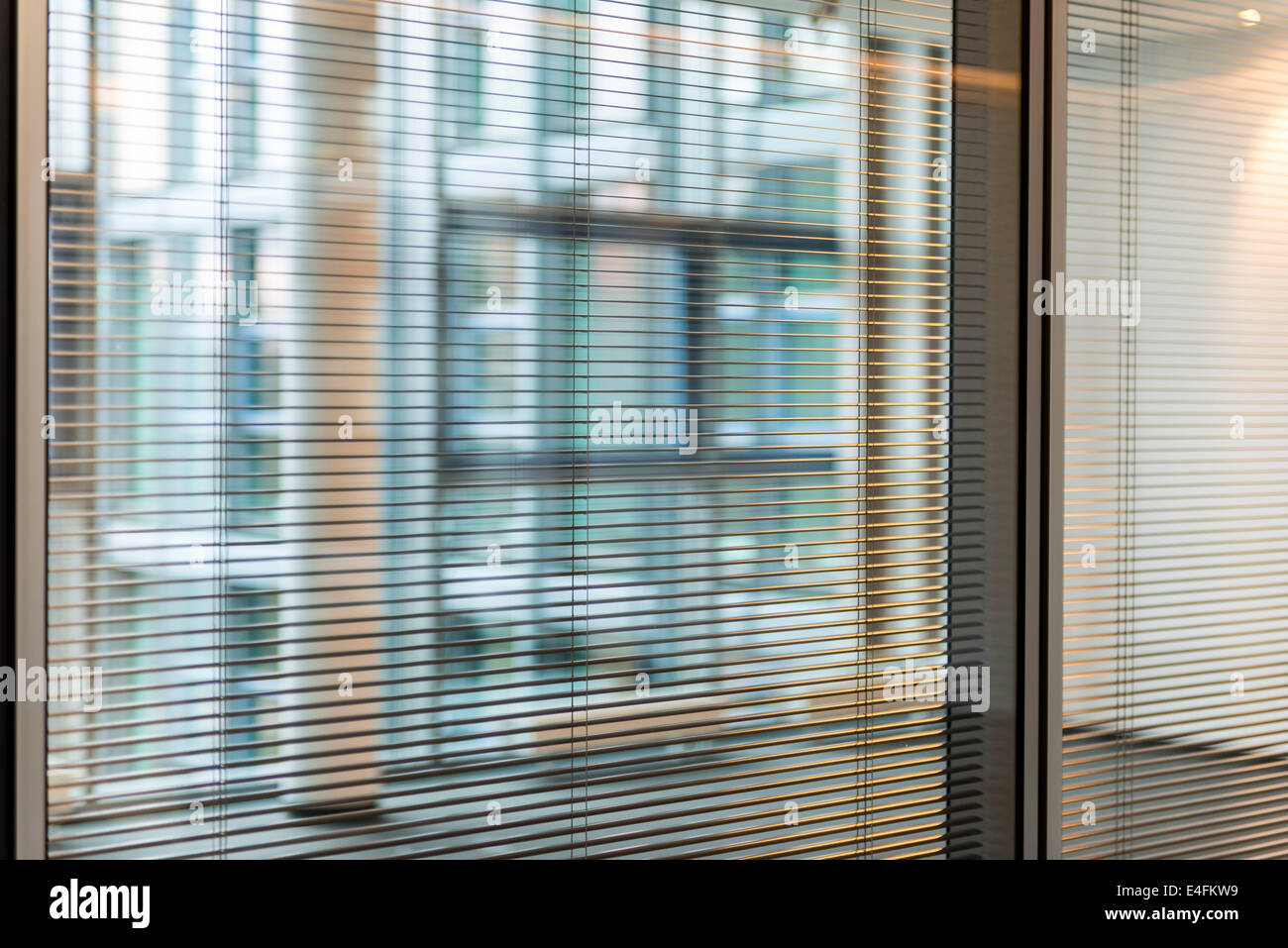 Modern empty office buildings hi-res stock photography and images - Alamy