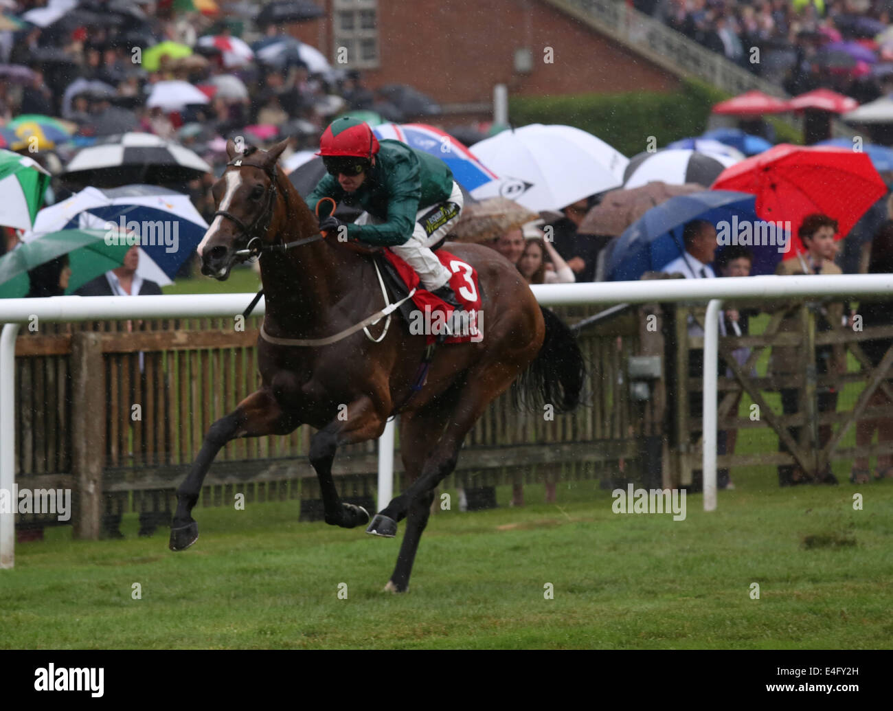 Newmarket, UK. 10th July, 2014. Moet and Chandon July Festival, Boylesports Ladies Day.Hartnell under Joe Fanning winning The Bahrain Trophy Credit:  Action Plus Sports/Alamy Live News Stock Photo