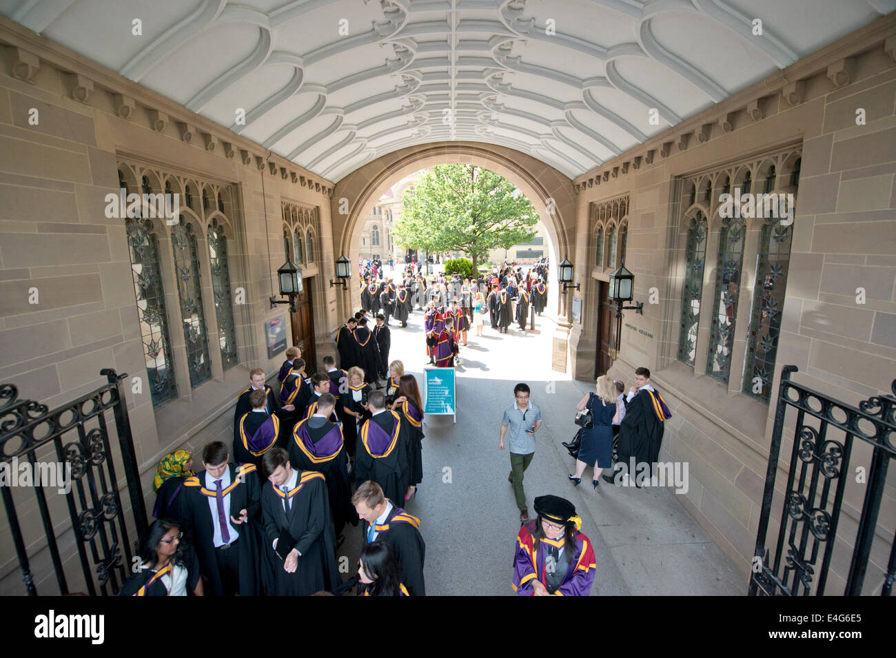Manchester, UK. 10th July, 2014. Students at The University of Manchester attend their graduation ceremony, along with watching friends and family Credit:  Campus Shots/Alamy Live News. (Editorial use only) Stock Photo